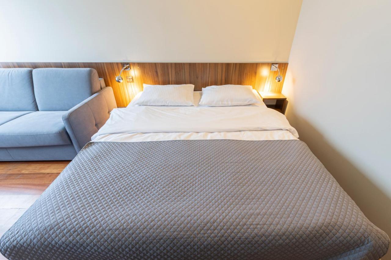 אולז'טין Omega Hotel מראה חיצוני תמונה