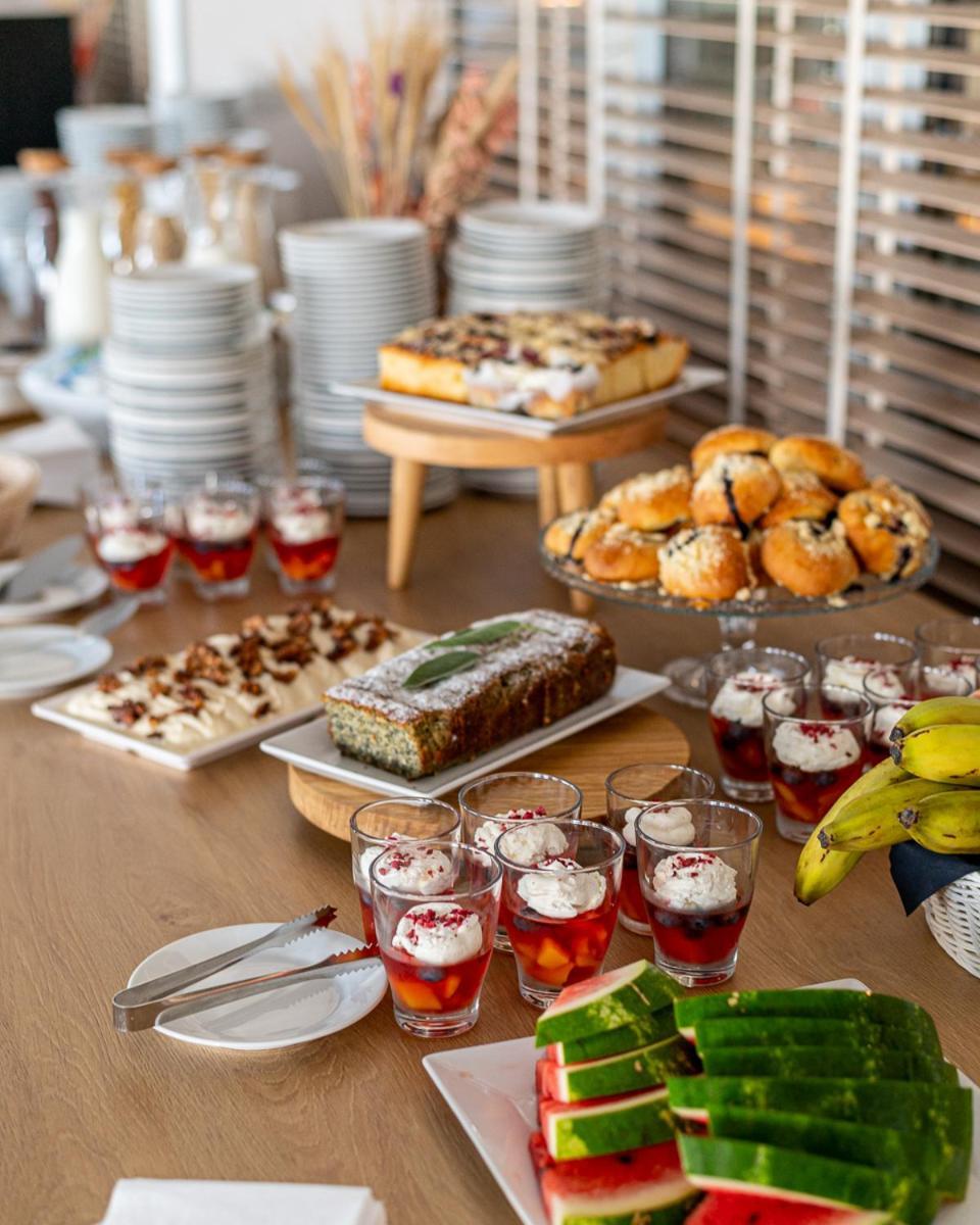אולז'טין Omega Hotel מראה חיצוני תמונה