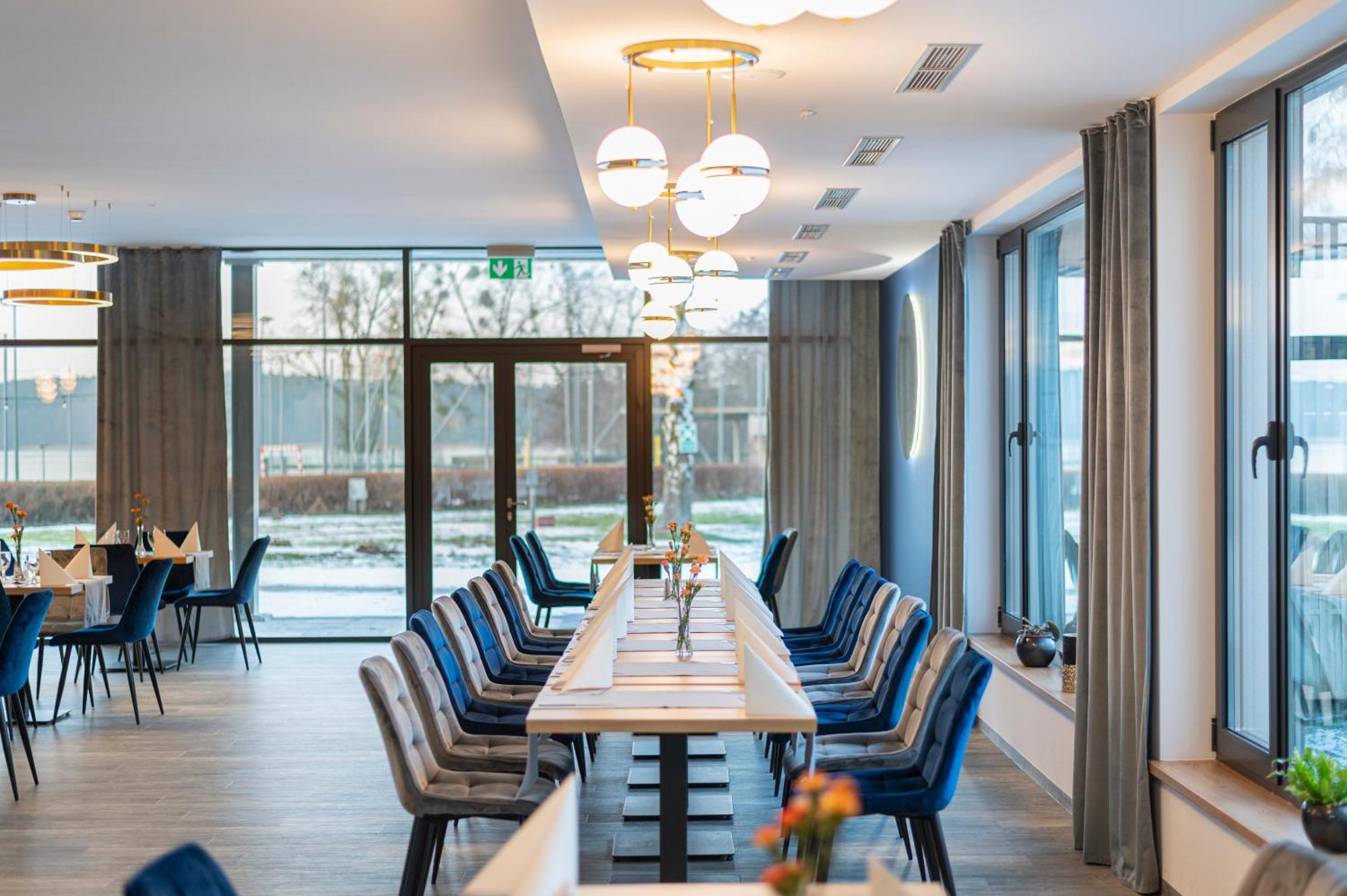 אולז'טין Omega Hotel מראה חיצוני תמונה
