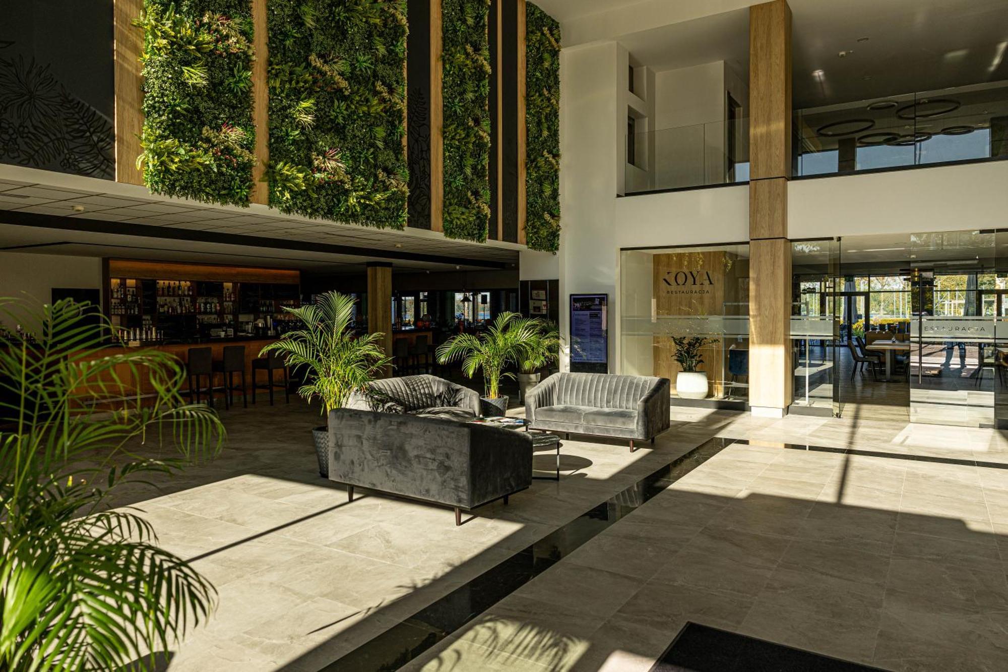 אולז'טין Omega Hotel מראה חיצוני תמונה