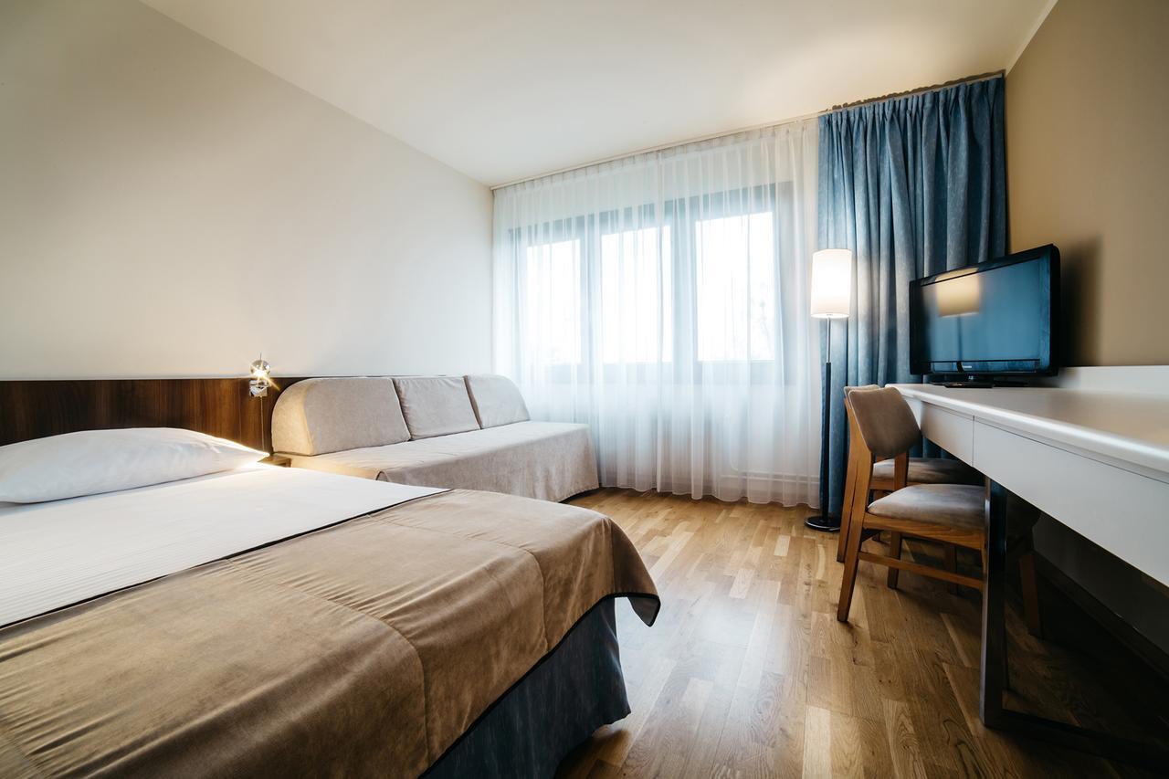 אולז'טין Omega Hotel מראה חיצוני תמונה